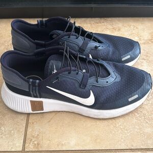 Nike Mens Reposto Running Training Shoes CZ5631-401